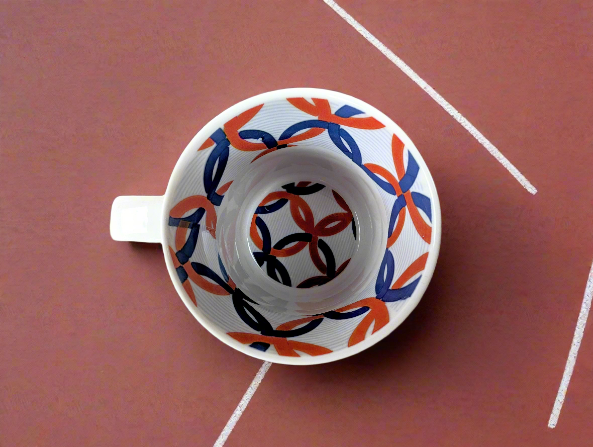 Mug grenaille à l'extérieur, motif à l'intérieur en porcelaine fine Française fabriquée à la demande avec soucoupe motif africain WAX "jeux Olympiques"