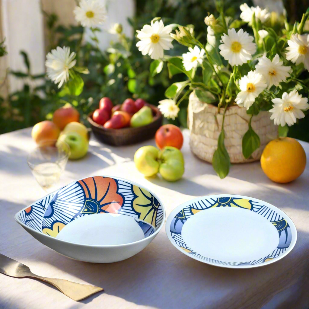 Saladier ovale en porcelaine fine Française fabriqué à la demande motif WAX anneau en spirale "Fleurs de mariage"