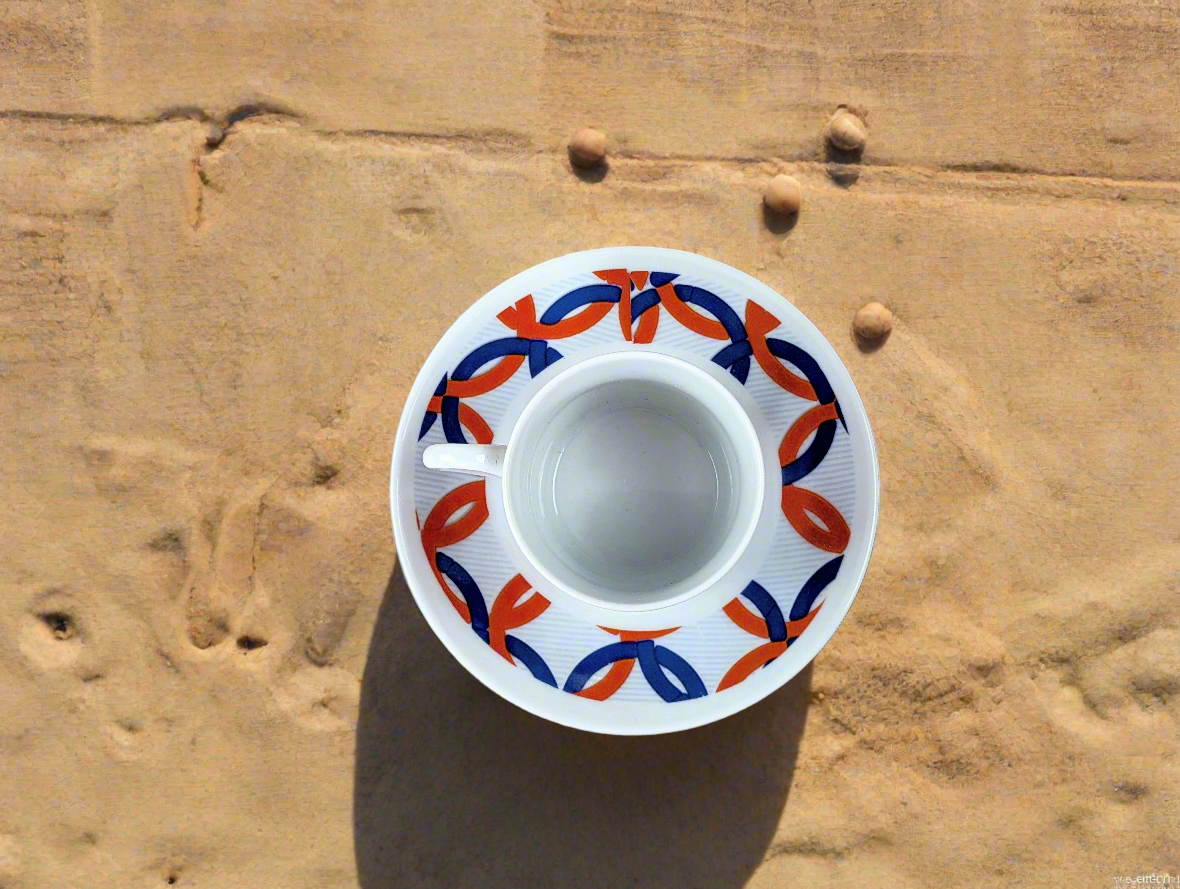 Tasse à Café en porcelaine fine Française fabriquée à la demande avec soucoupe motif africain WAX "jeux Olympiques"