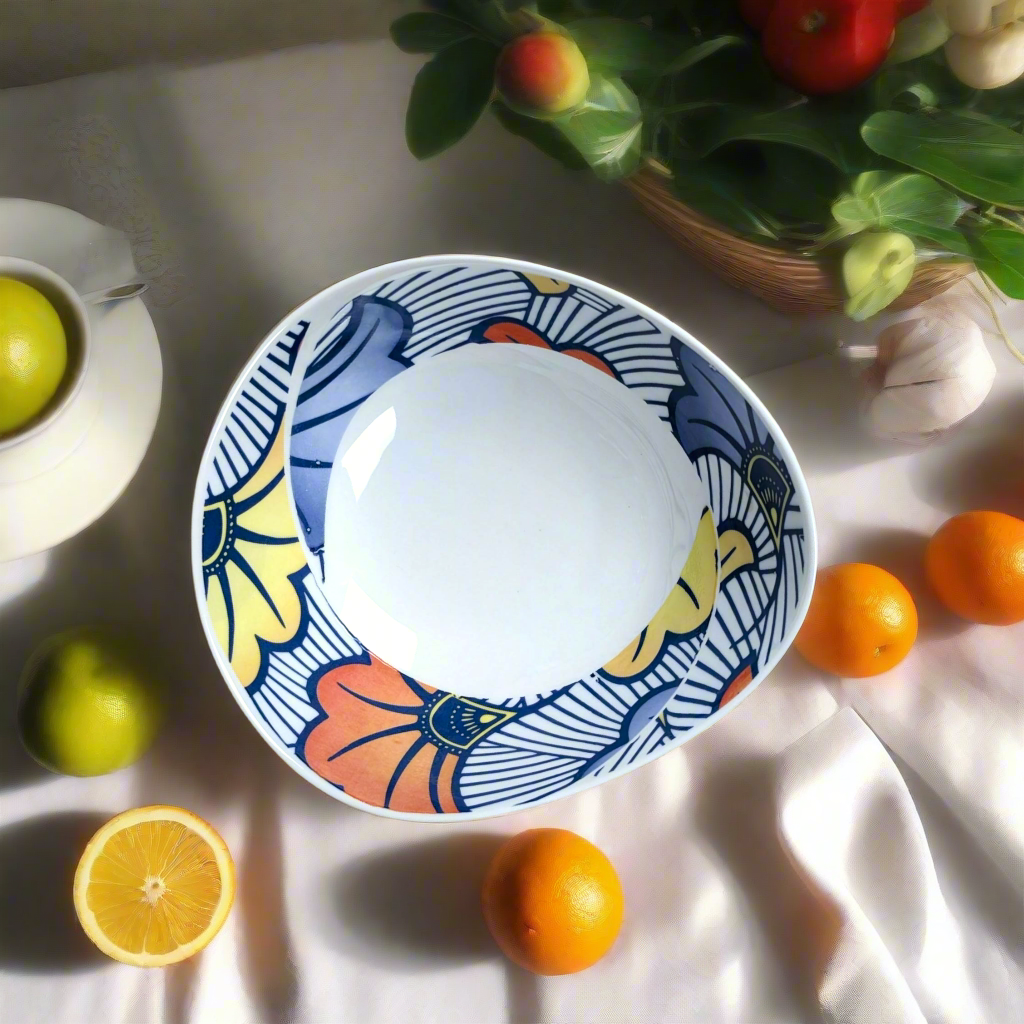 Saladier ovale en porcelaine fine Française fabriqué à la demande motif WAX anneau en spirale "Fleurs de mariage"