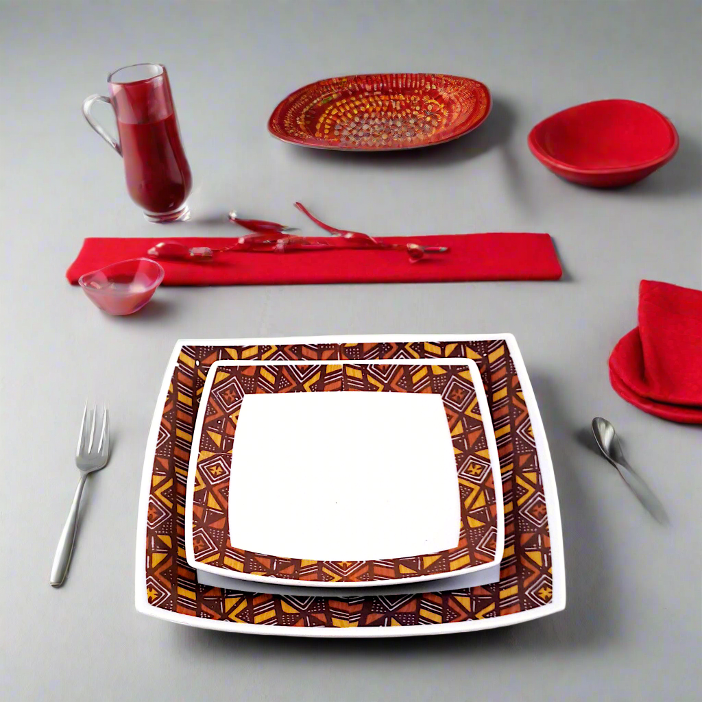 Coffret d'assiettes carrées en porcelaine fine Française fabriquées à la demande avec motif anneau Ethnique d'Afrique "Bogolan Rhinoceros" dans coffret de 6