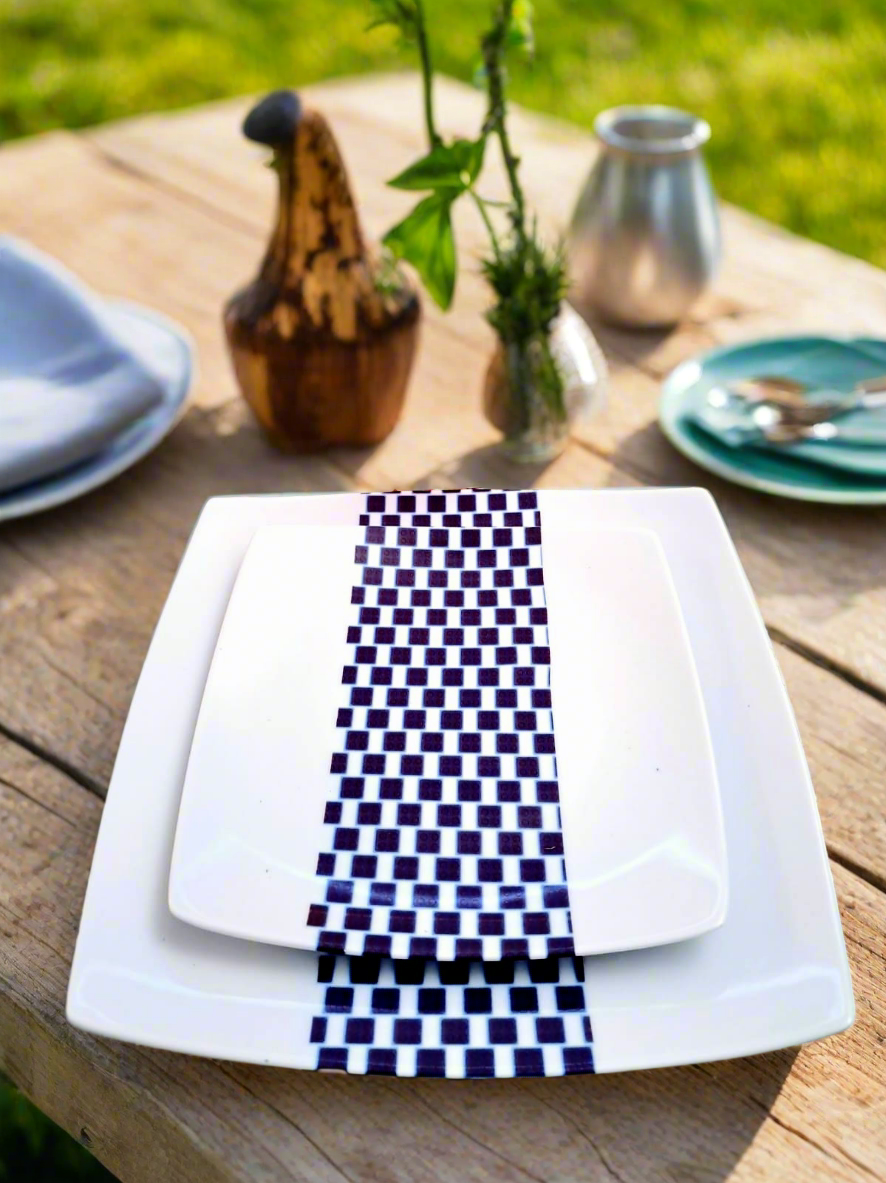 Set of square plates in fine French porcelain made to order with African WAX band motif "Ludo Kouin" in a set of 12