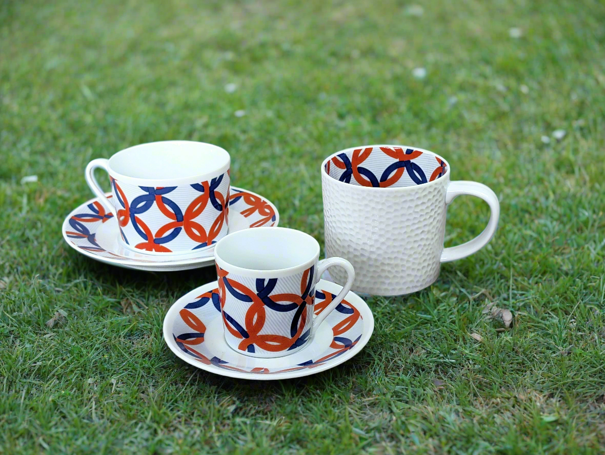 Tasse à Café en porcelaine fine Française fabriquée à la demande avec soucoupe motif africain WAX "jeux Olympiques"