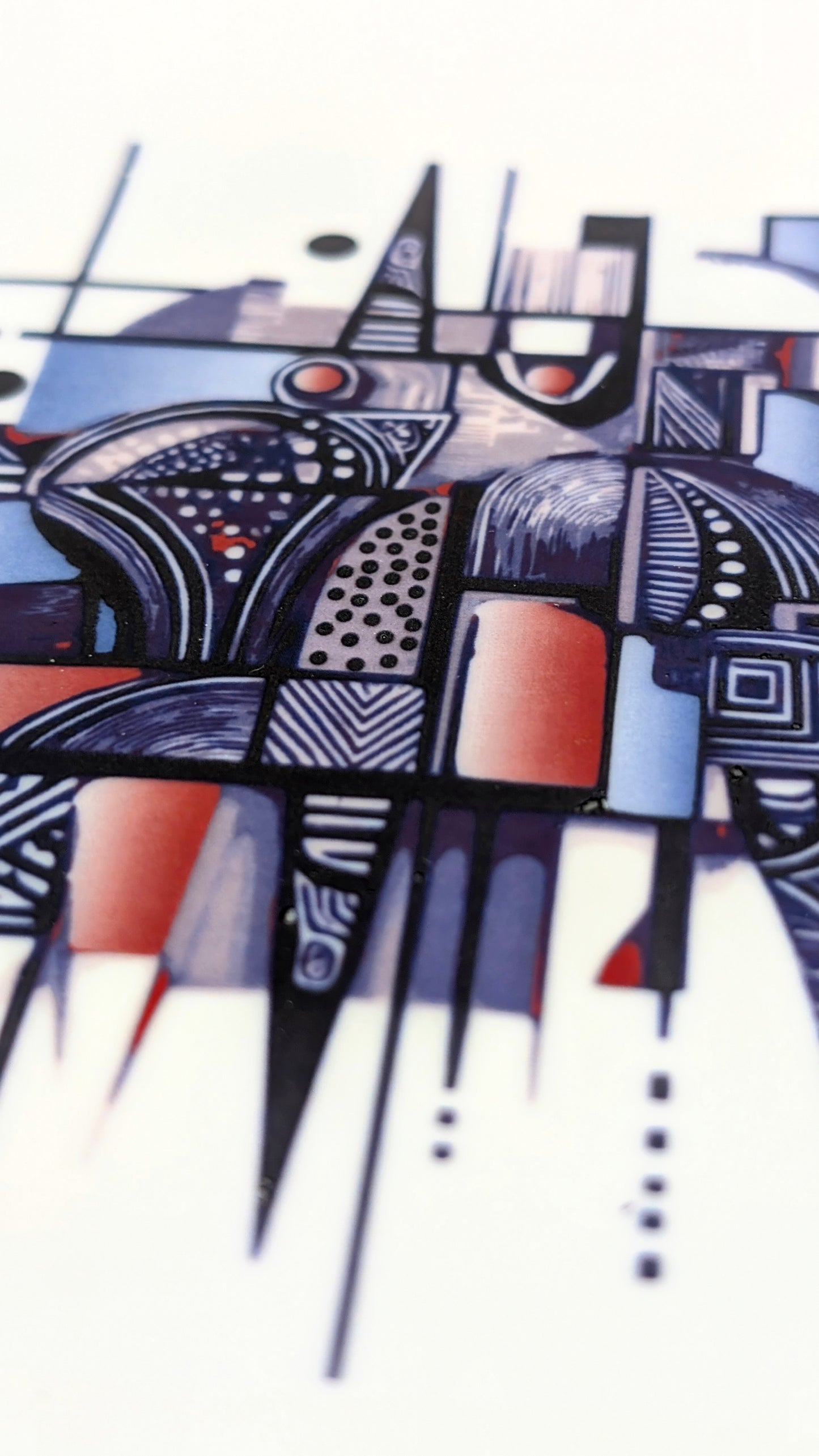 Coffret d'assiettes carrées en porcelaine fine Française fabriquées à la demande avec motif bande Ethnique d'Afrique "Artiste KHA 1" dans coffret de 6 assiettes