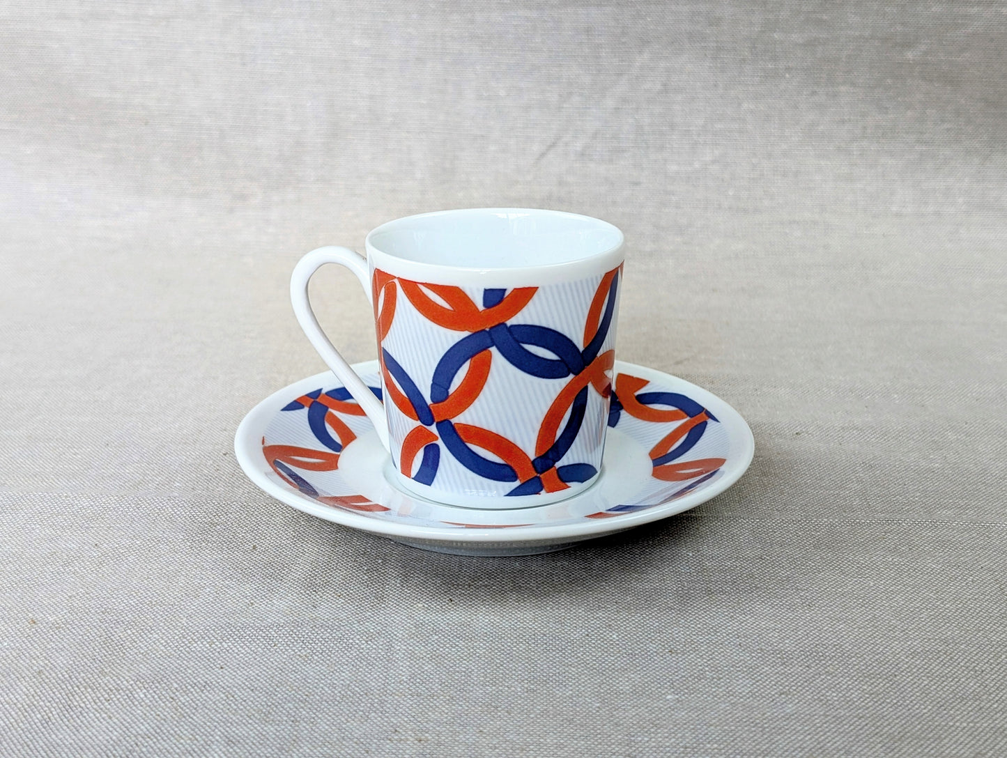 Tasse à Café en porcelaine fine Française fabriquée à la demande avec soucoupe motif africain WAX "jeux Olympiques"