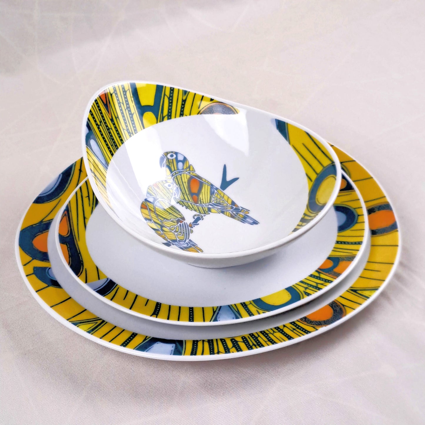 Coffret de 6 Assiettes Ovales en Porcelaine Fine – Motif Wax Africain “Electric Bulb” – Fabrication française personnalisable