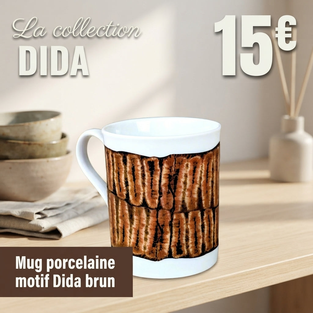 Mug en porcelaine fine à motif Dida, extérieur brun