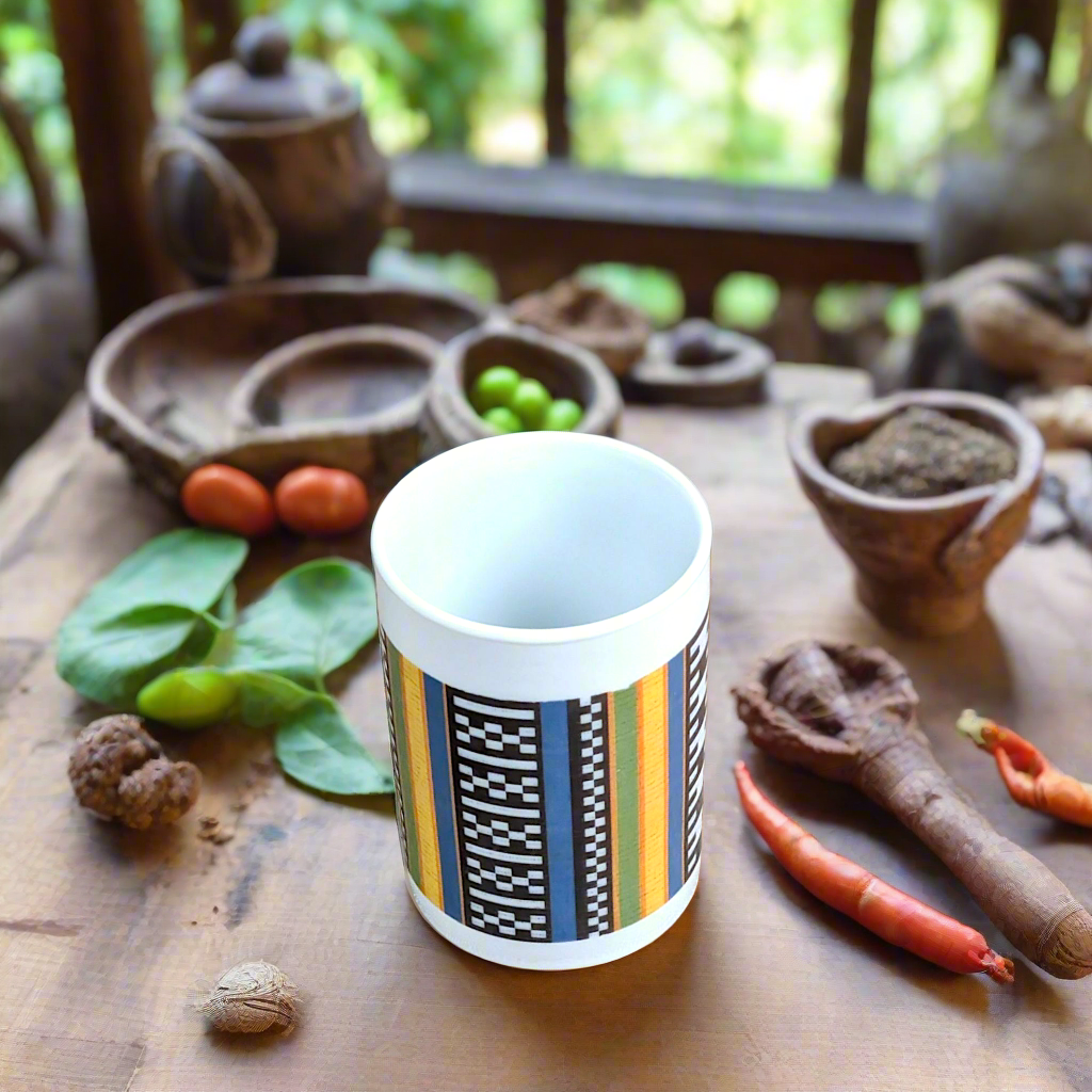 Mug en porcelaine fine Française fabriqué à la demande, motif ethnique,  extérieur  "kanta" du Niger