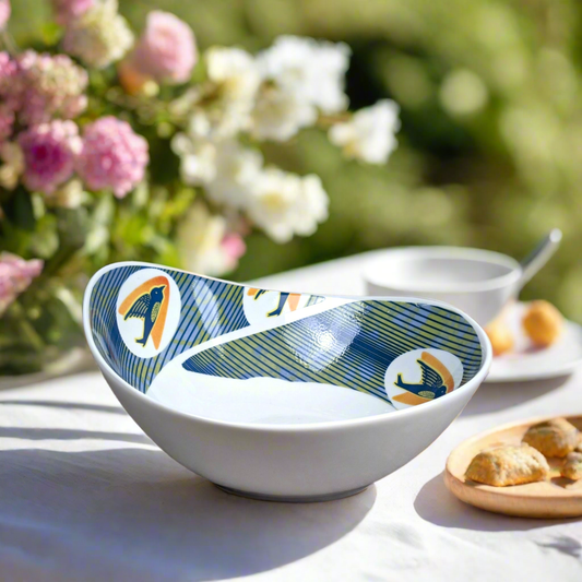 Saladier ovale en porcelaine fine Française fabriqué à la demande motif WAX anneau en spirale  "Hirondelles"