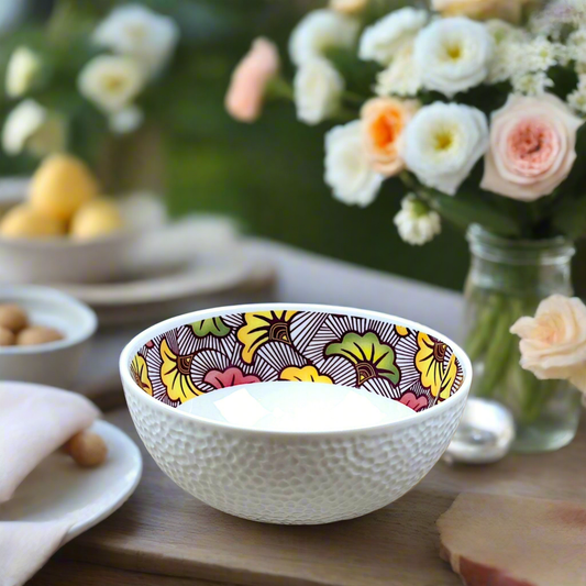 Bol grenaillé à l'extérieur en porcelaine fine Française fabriquées à la demande, motif WAX  "Fleurs de mariage" rouge bordeaux à l'intérieur