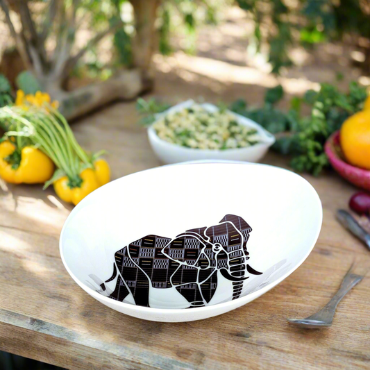 Saladier ovale en porcelaine fine Française fabriqué à la demande motif animal : Eléphant Ethnique de Côté d'Ivoire "Sénoufo noir"