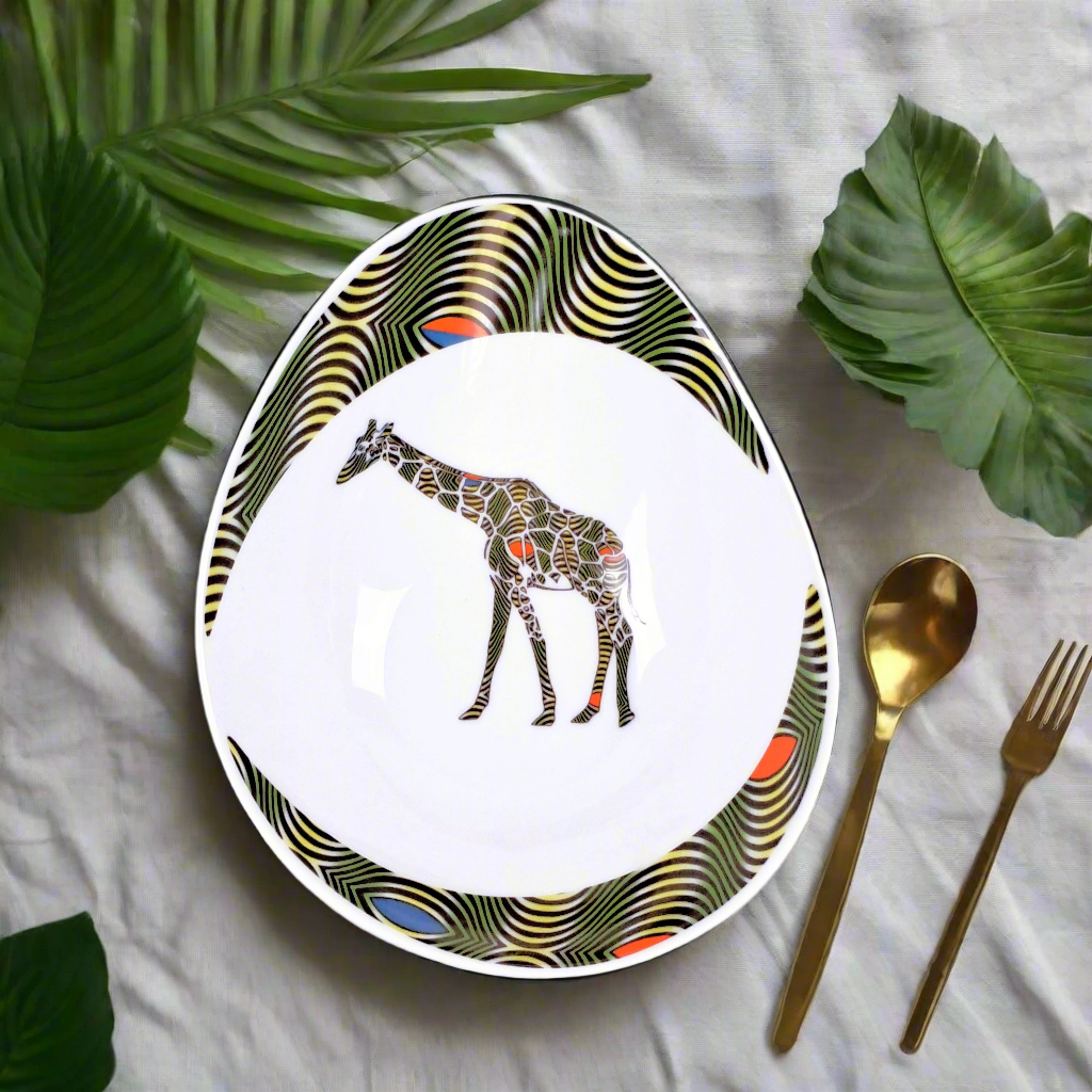 Coffret d'assiettes ovales en porcelaine fine Française fabriquées à la demande avec motif anneau WAX "Oeil de ma rivale" dans coffret de 6 assiettes