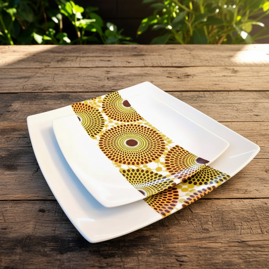 Set of square plates in fine French porcelain made to order with African WAX band motif "Gammaphone" in a set of 12