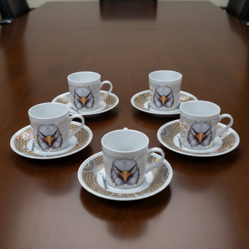 Tasse à Café en porcelaine Française avec soucoupe motif plein wax d'Afrique Gammaphone avec aigle