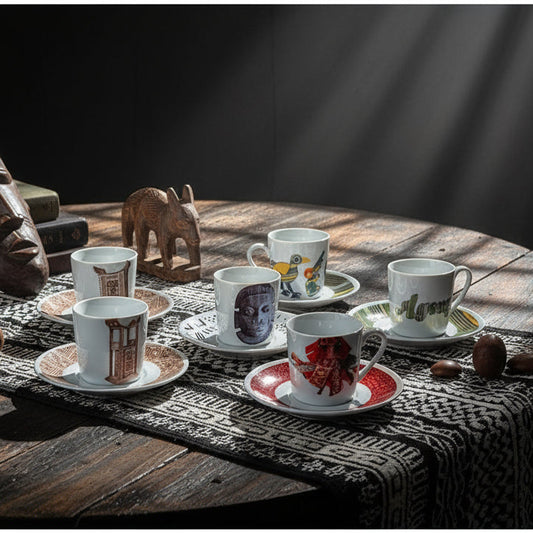 Coffret prestige spécial Bénin – 6 tasses en porcelaine fine française, ornées de motifs inspirés de l’histoire du Bénin